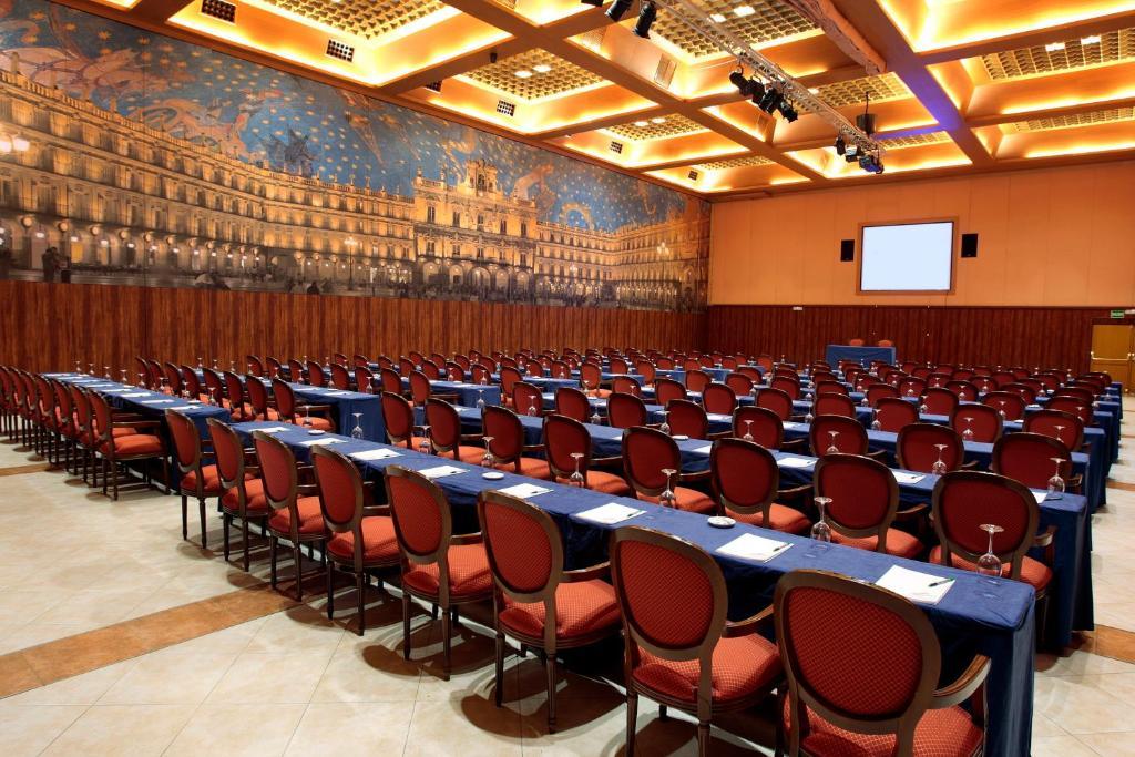 Hotel Dona Brigida - Salamanca Forum Villamayor  Luaran gambar